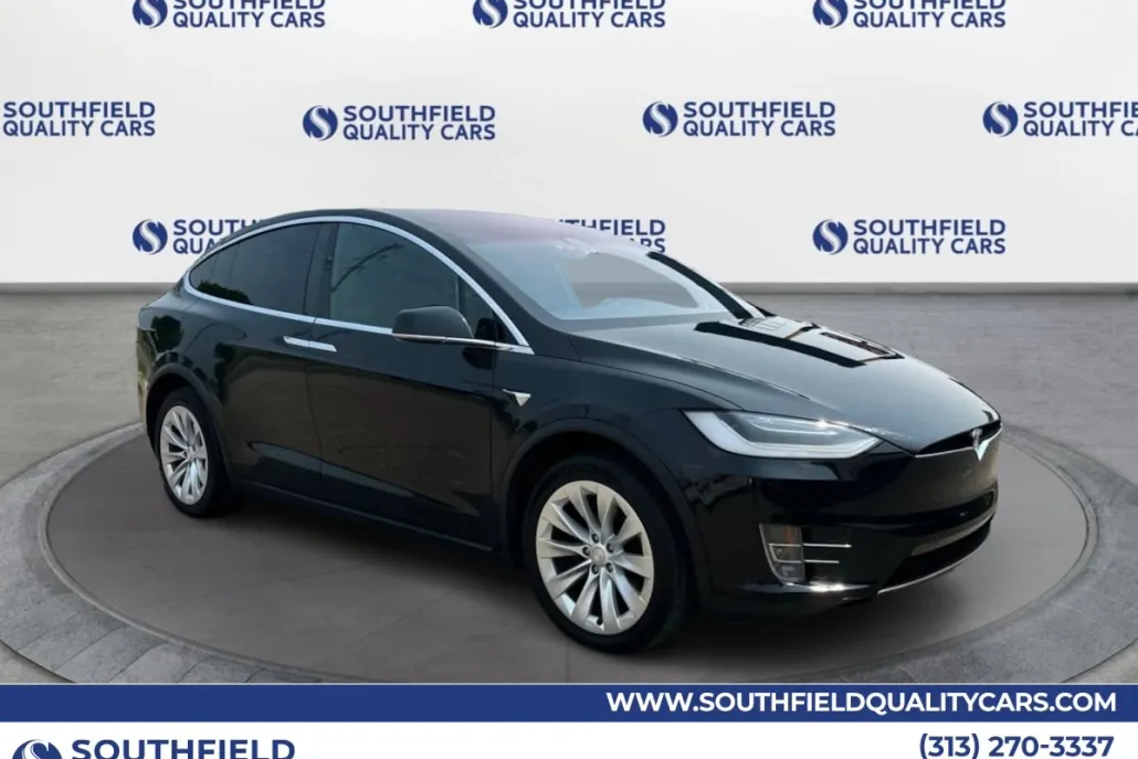 2020 Tesla Model X Long Range photo 1