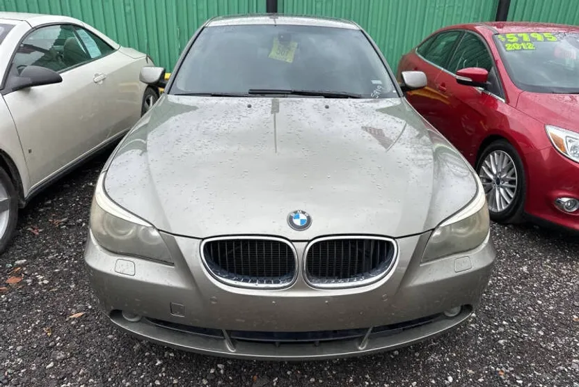 2004 Bmw 525i 5-Series photo 1