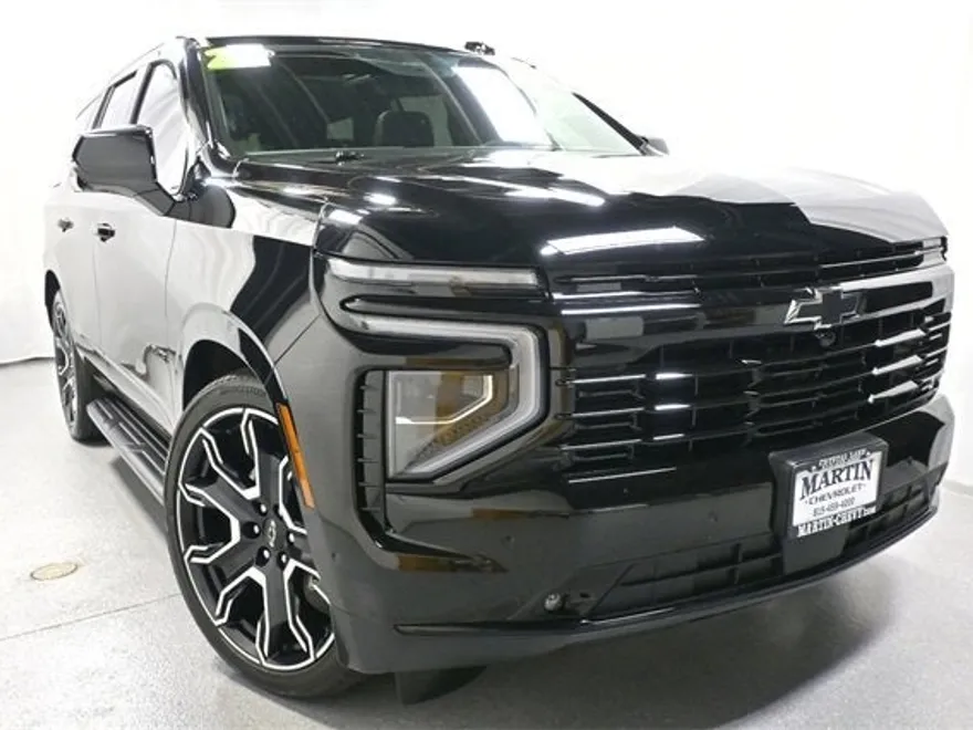 2025 Chevrolet Tahoe RST photo 1
