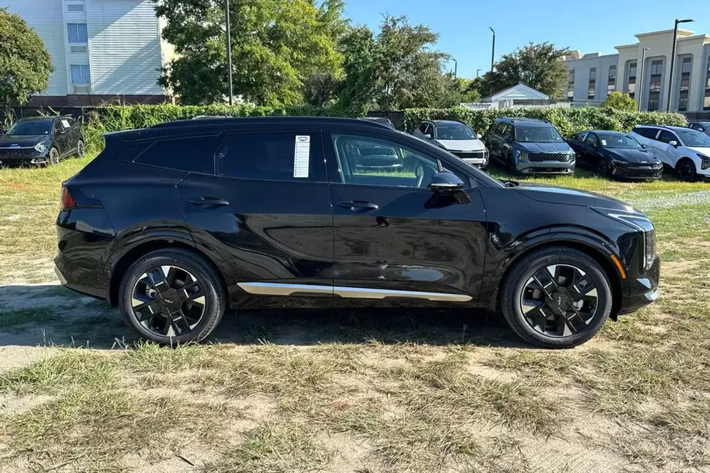 2026 Kia Sportage photo 1