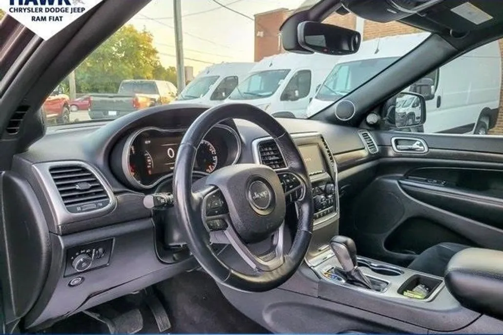 2018 Jeep Grand Cherokee Altitude photo 1