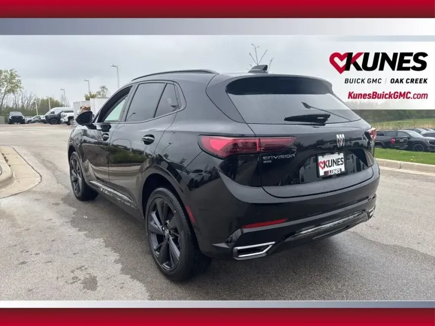 2025 Buick Envision Sport Touring photo 1