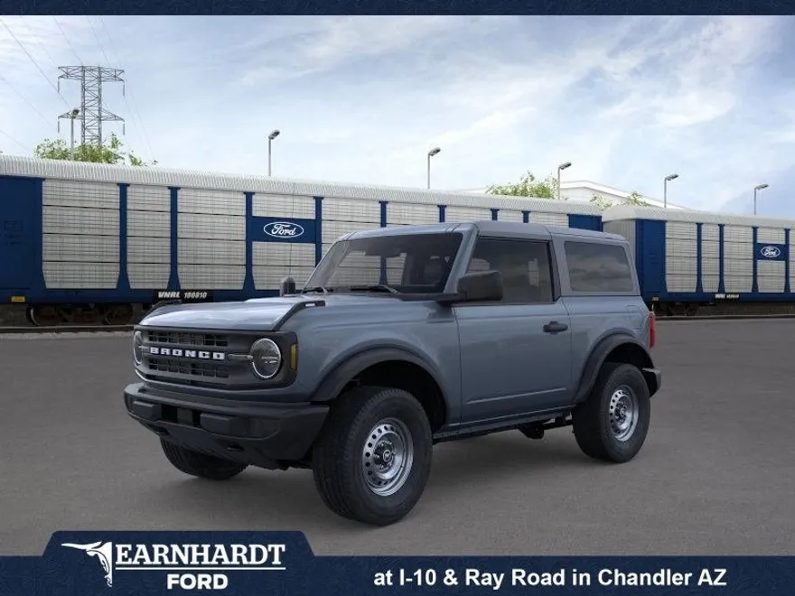 2025 Ford Bronco Base photo 1