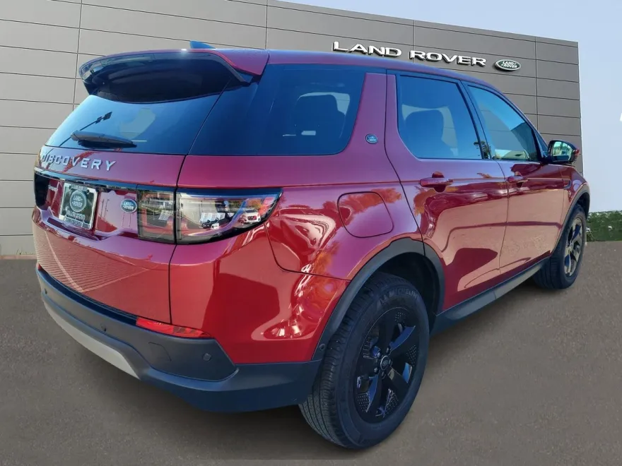 2021 Land Rover Discovery Sport SE photo 1