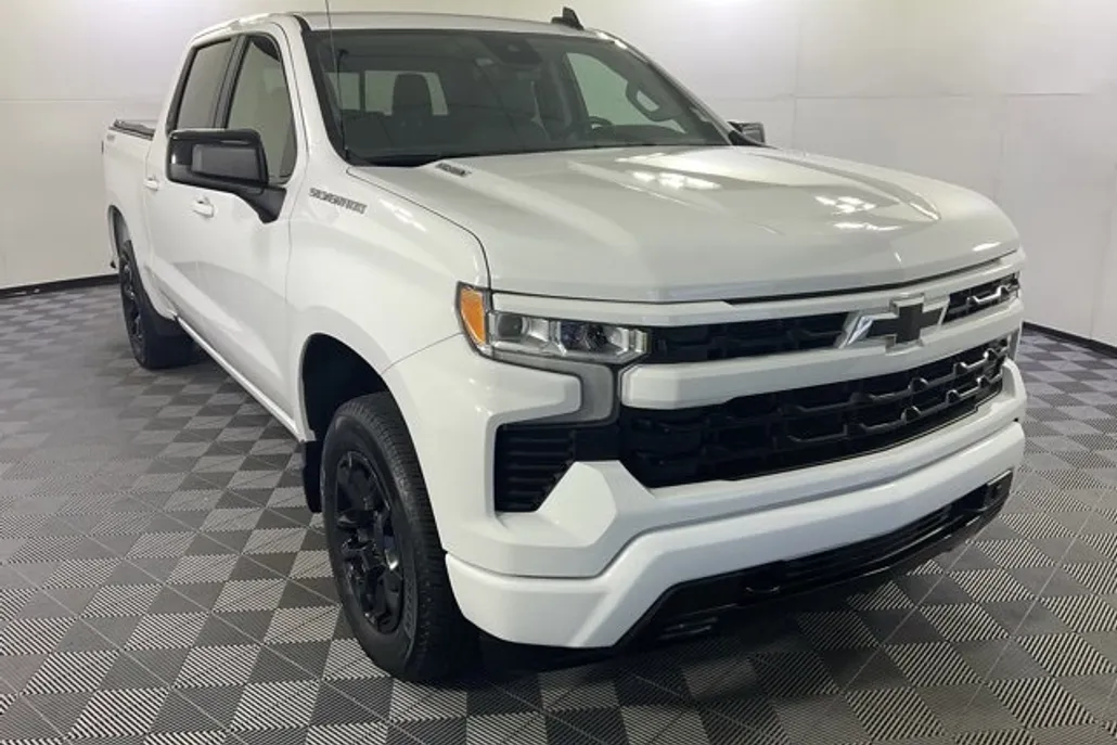 2023 Chevrolet Silverado 1500 RST photo 1