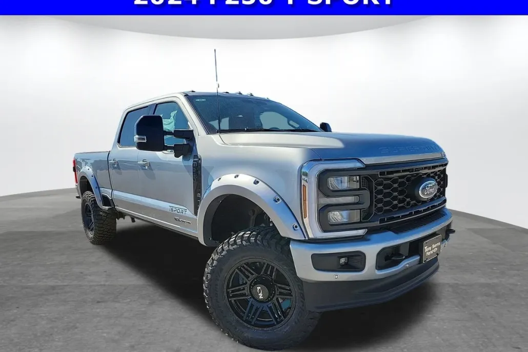 2024 Ford F-250 Lariat photo 1