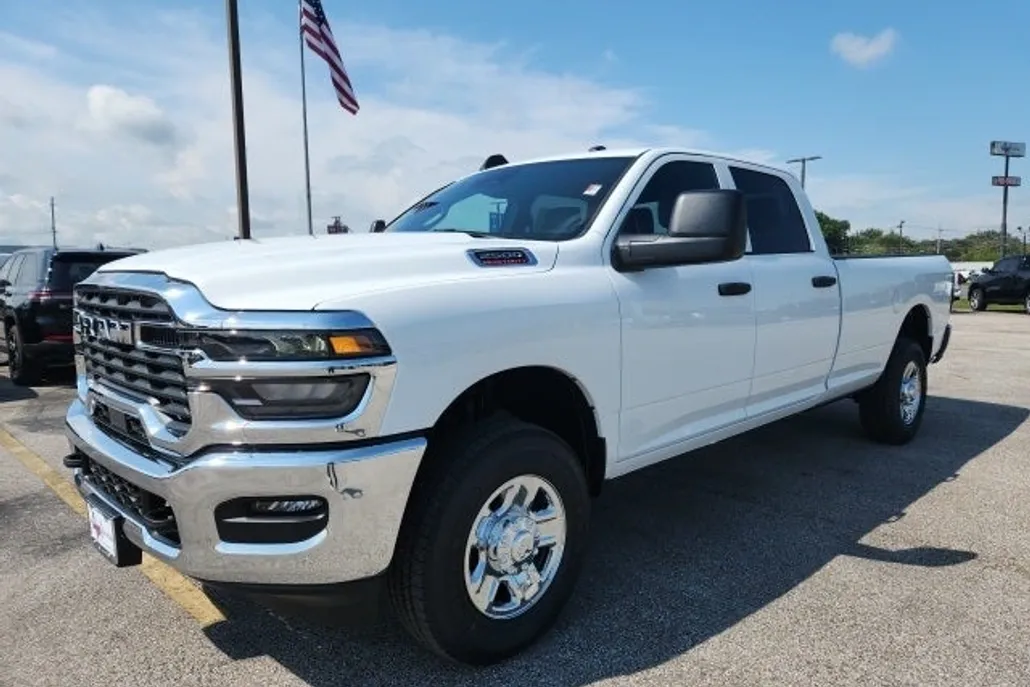 2026 Ram 2500 Tradesman photo 1