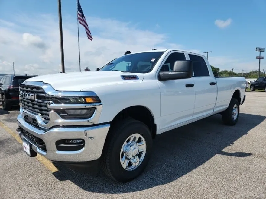 2026 Ram 2500 Tradesman photo 1