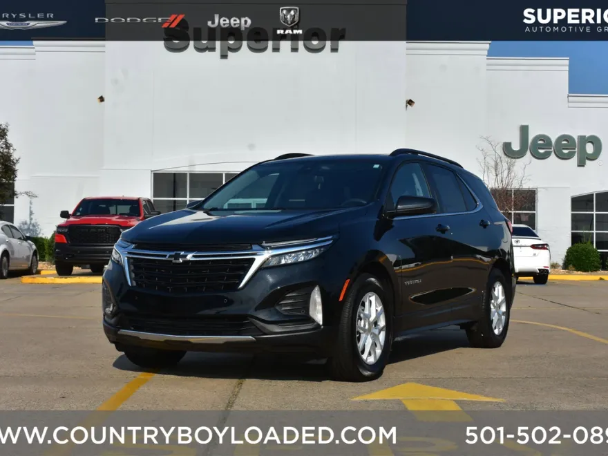2023 Chevrolet Equinox LT photo 1