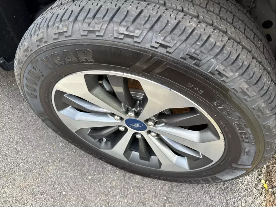 2020 Ford F-150 XL photo 1