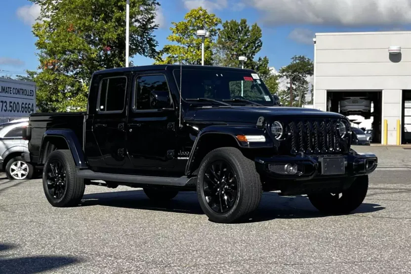 2021 Jeep Gladiator Overland photo 1