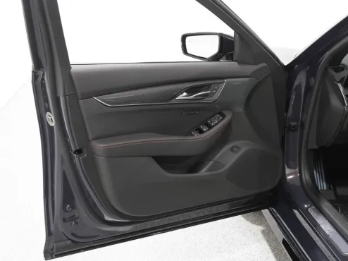 2025 Cadillac CT5 Sport photo 4