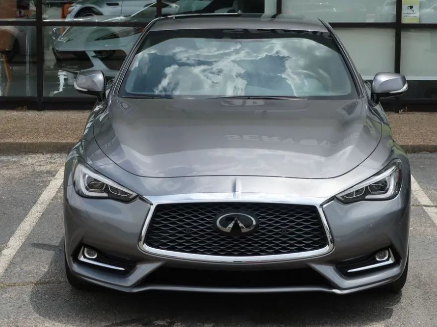 2021 Infiniti Q60 Luxe Coupe photo 1