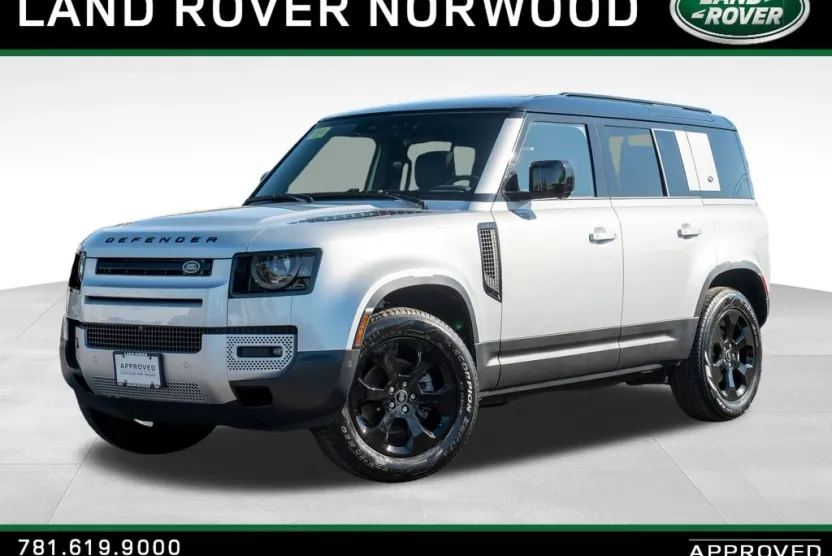 2024 Land Rover Defender 110 S photo 1