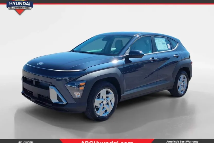 2026 Hyundai Kona SE photo 1