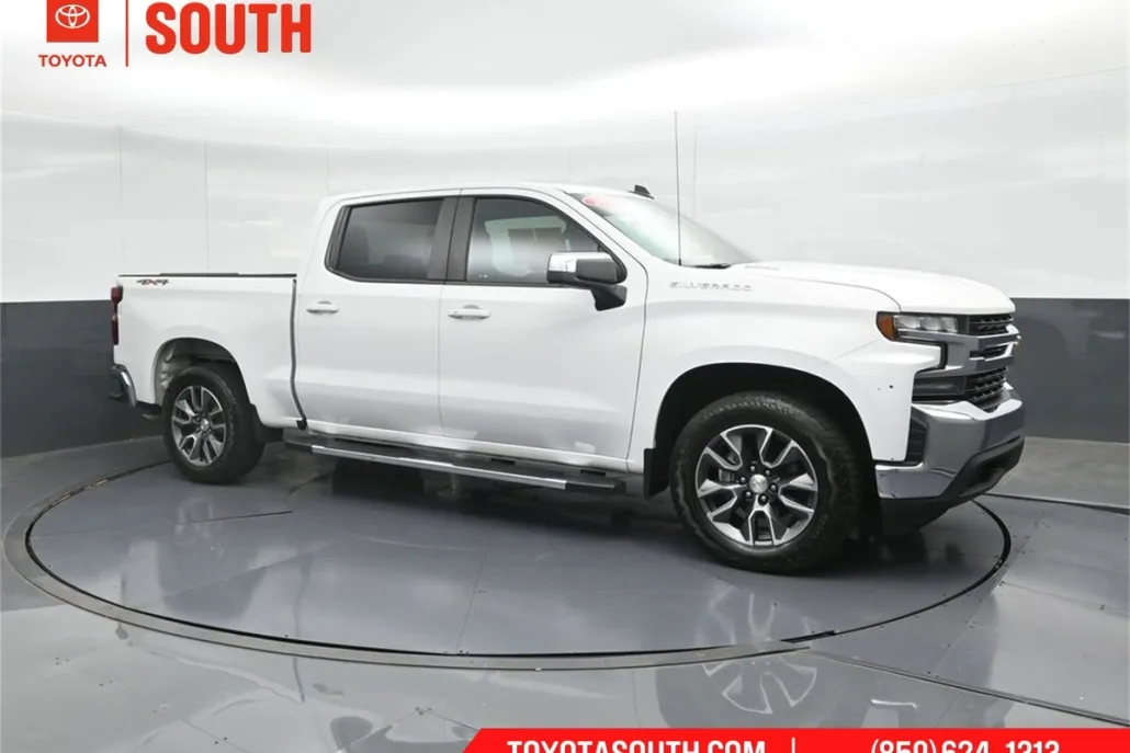 2020 Chevrolet Silverado 1500 LT photo 1