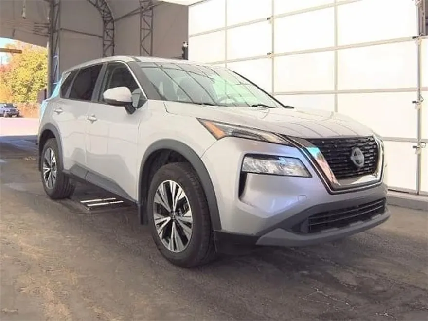 2022 Nissan Rogue SV photo 1