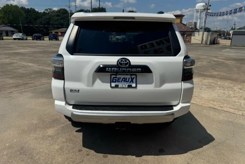2024 Toyota 4Runner TRD photo 1