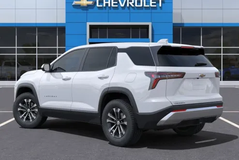 2025 Chevrolet Equinox LT photo 3