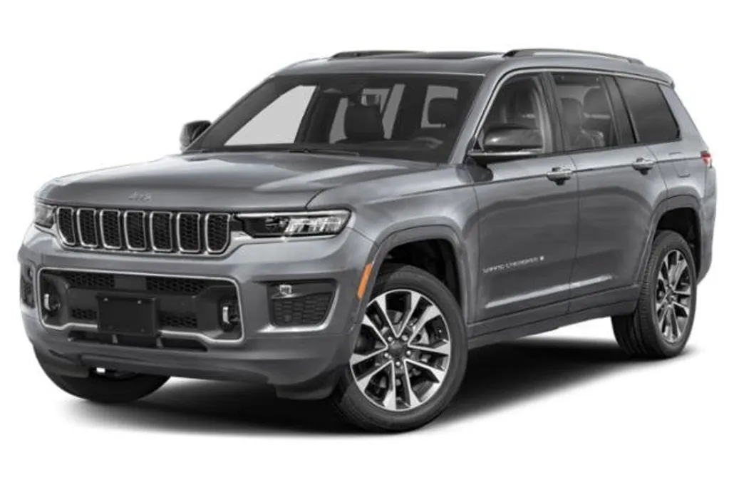 2023 Jeep Grand Cherokee Overland photo 1