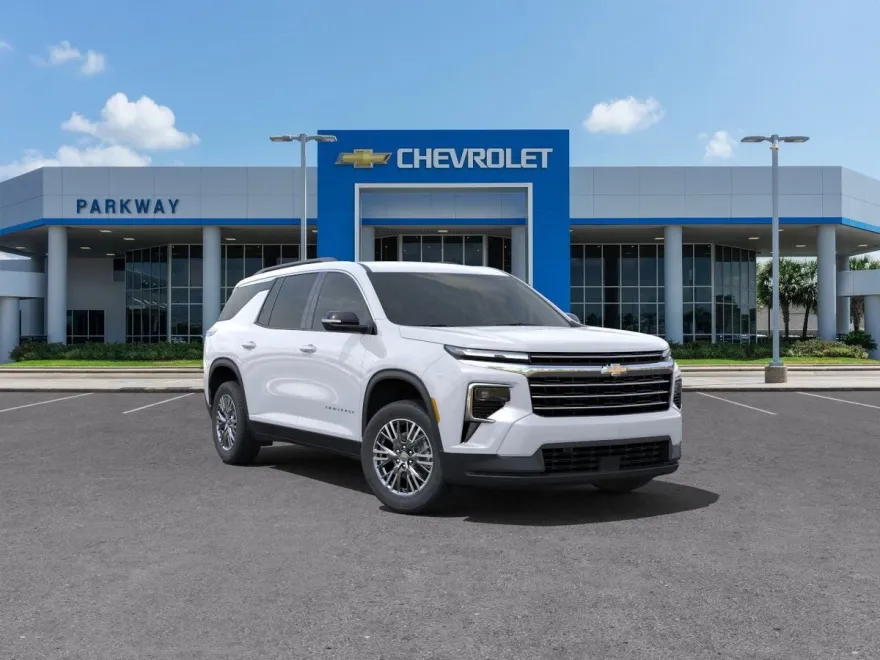 2025 Chevrolet Traverse photo 1