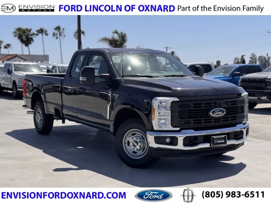 2025 Ford F-250 XL photo 1