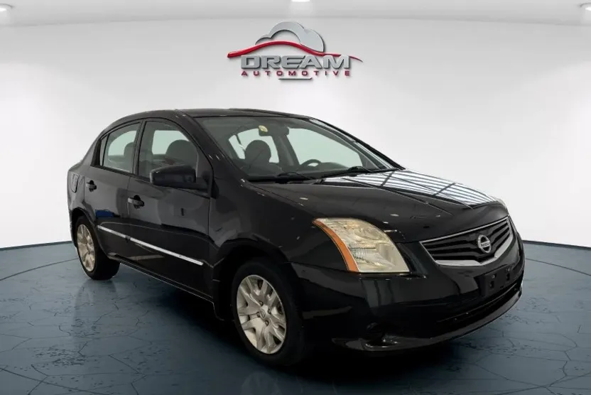 2012 Nissan Sentra 2.0 S photo 1