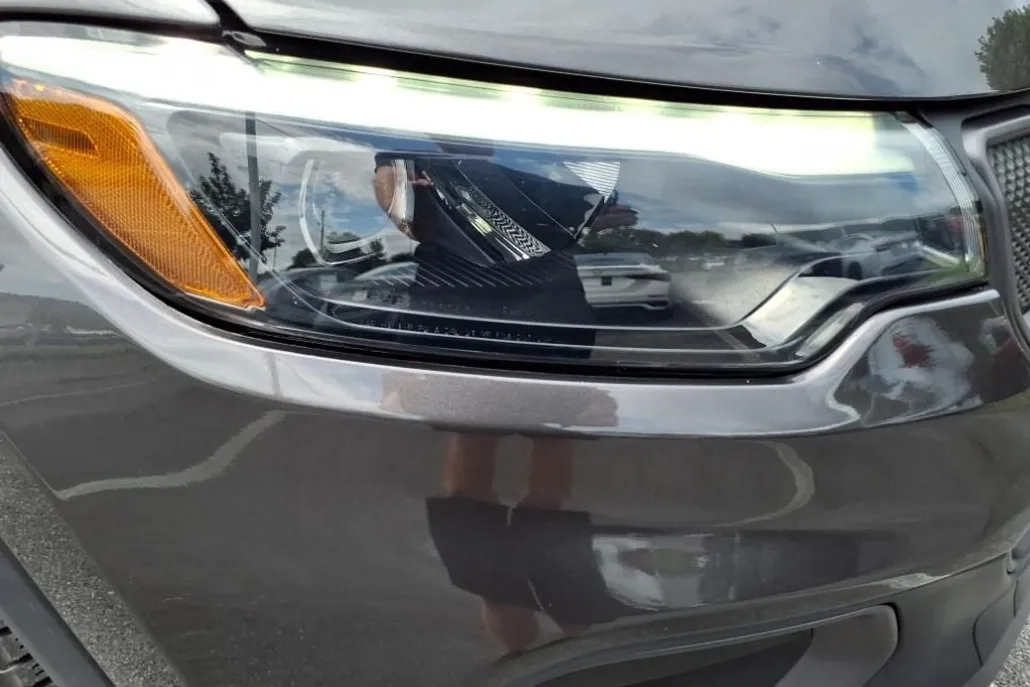 2022 Jeep Compass Trailhawk photo 1