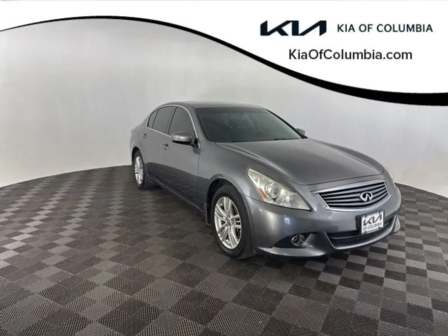 2012 Infiniti G25 photo 1