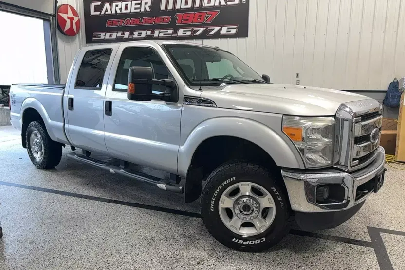 2016 Ford F-250 XLT photo 1