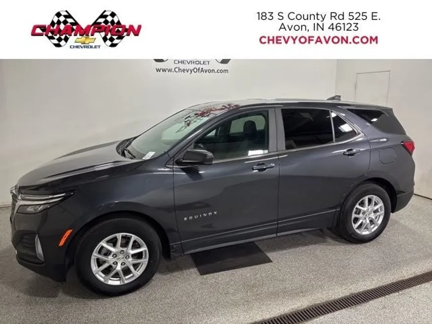 2022 Chevrolet Equinox LT photo 1