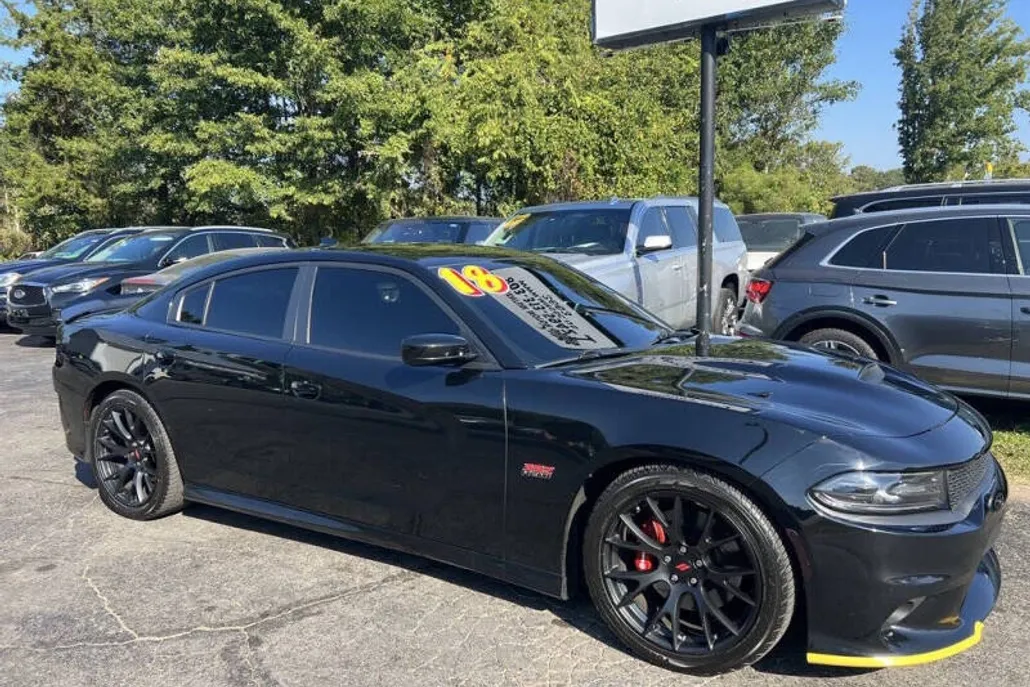 2018 Dodge Charger R/T Scat Pack photo 1