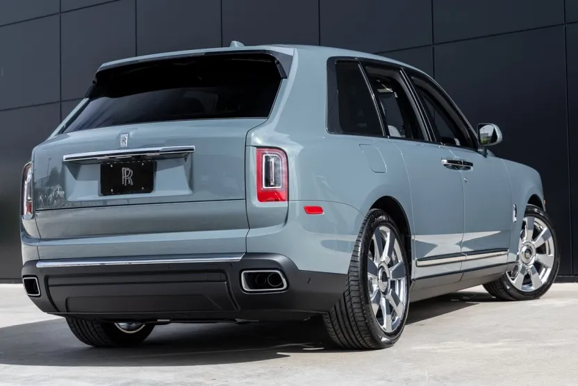 2024 Rolls Royce Cullinan RR photo 1