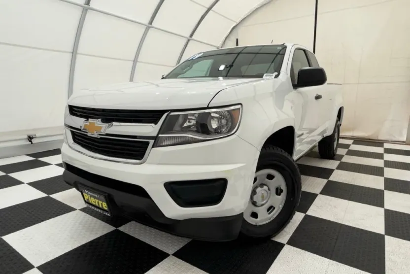 2019 Chevrolet Colorado Base photo 1