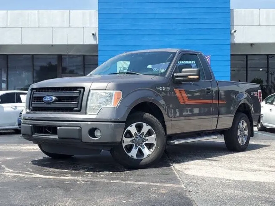 2014 Ford F-150 STX photo 1