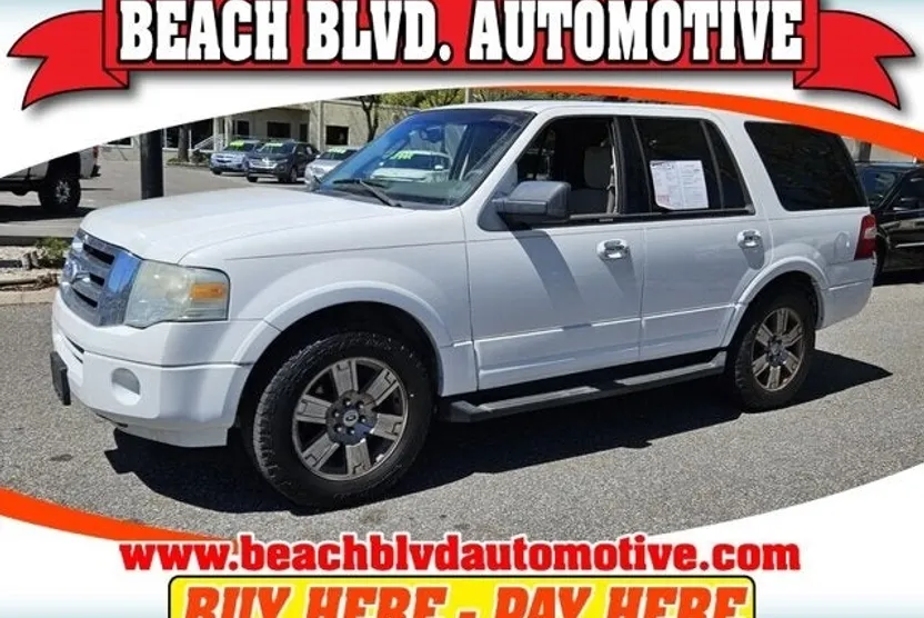 2010 Ford Expedition XLT photo 1