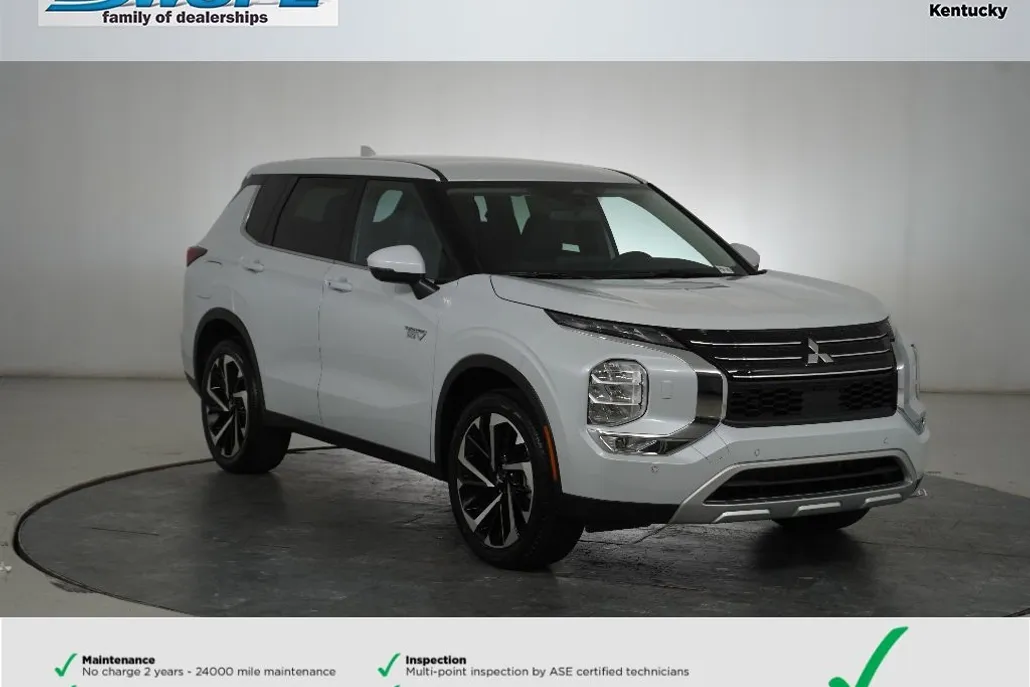 2025 Mitsubishi Outlander PHEV SE photo 1