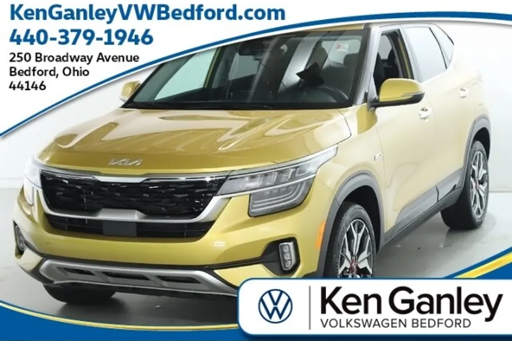 2023 Kia Seltos SX photo 1