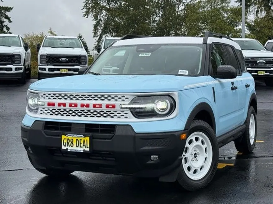 2025 Ford Bronco Sport Heritage photo 1
