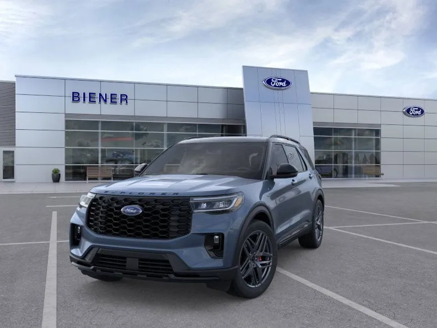 2025 Ford Explorer ST-Line photo 1