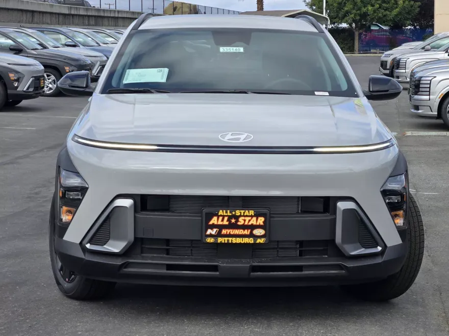 2026 Hyundai Kona SEL photo 1