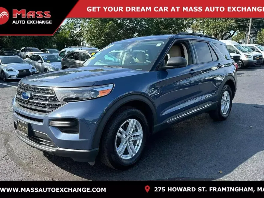 2021 Ford Explorer XLT photo 1