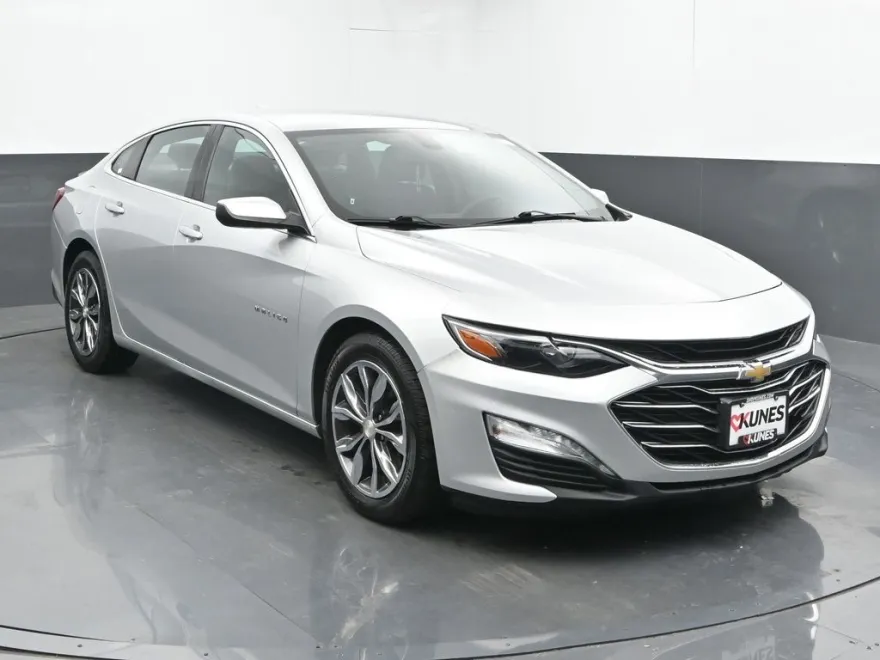 2020 Chevrolet Malibu 1LT photo 1