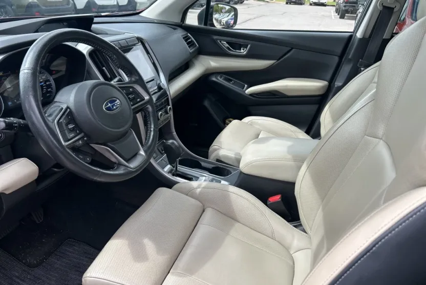 2019 Subaru Ascent Limited photo 1