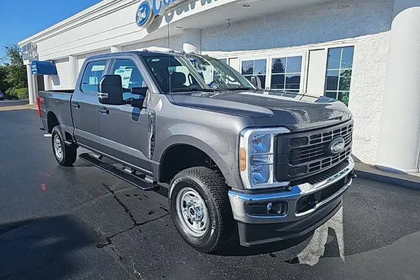 2026 Ford F-250 photo 1