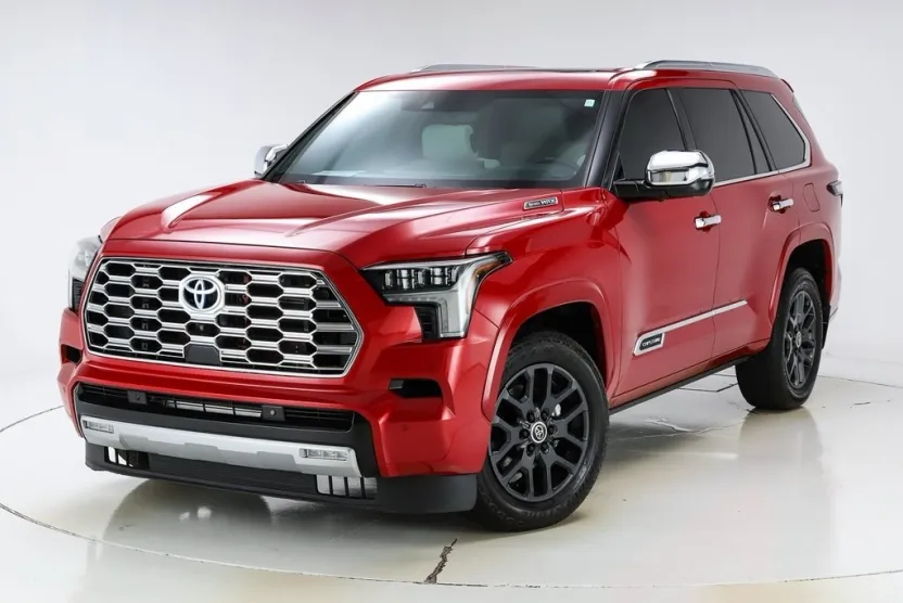 2024 Toyota Sequoia Capstone photo 1