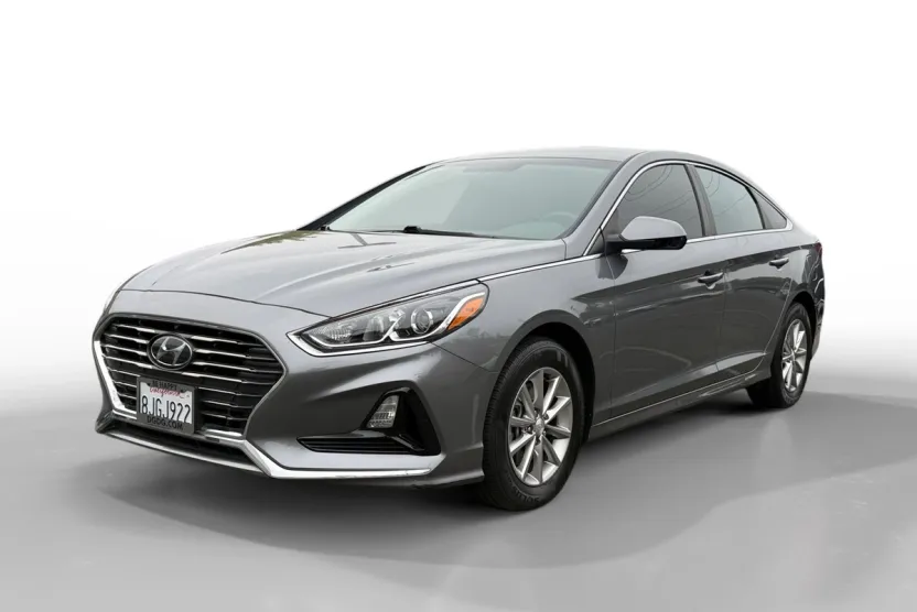 2019 Hyundai Sonata SE photo 1
