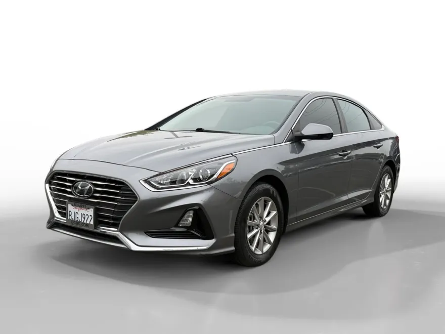 2019 Hyundai Sonata SE photo 1