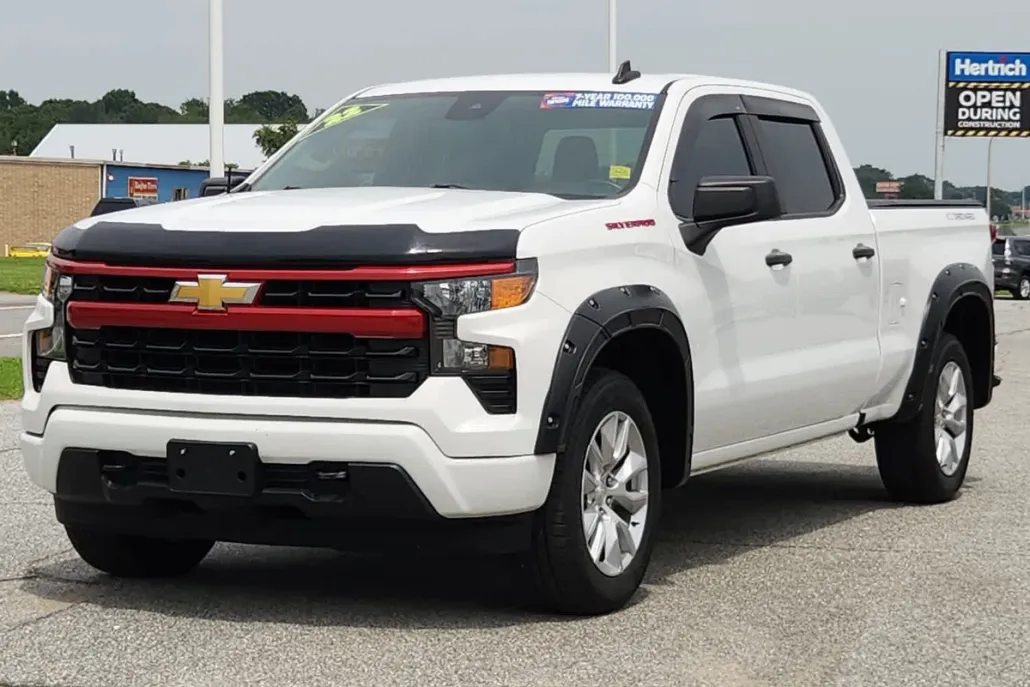 2022 Chevrolet Silverado 1500 Custom photo 1