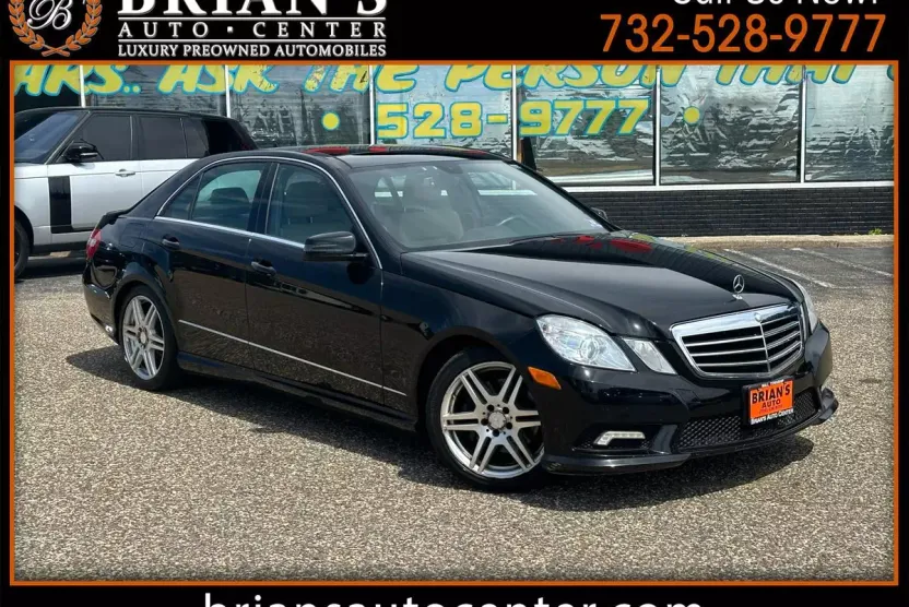2011 Mercedes Benz E 350 Sport 4MATIC photo 1